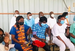 Enfermeiros e técnicos de saúde, durante avaliação de melhoria de qualidade no Hospial Agostinho Neto, Cazenga- Angola