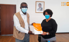 Sharing the 2020 results of UNFPA Angola with the deputy governor of Namibe for the social and economic area, Carla Tavares, during the courtesy meeting granted to Dr. Mady Biaye, resident representative of UNFPA.