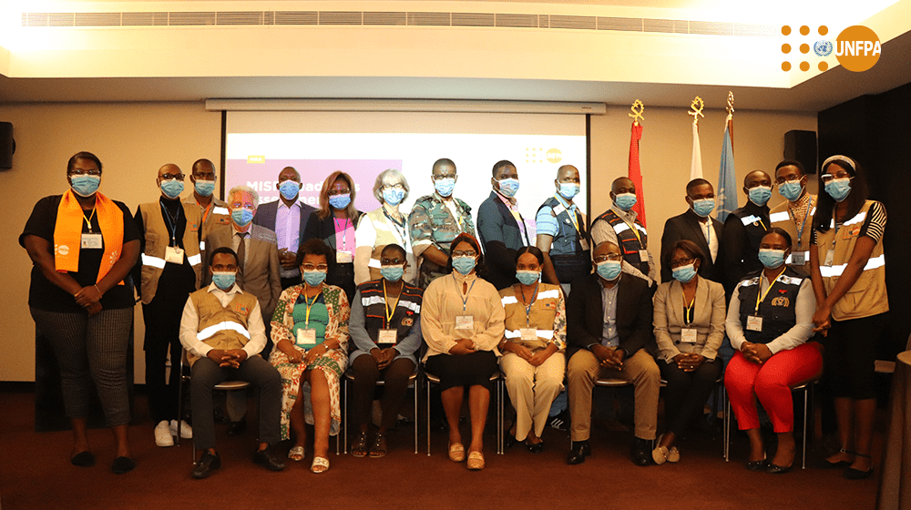 Technicians from the Executive Secretariat of the National Civil Protection Commission with UNFPA partners