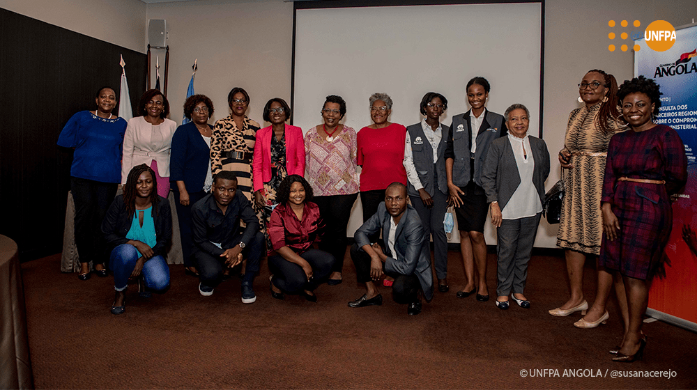 Participants in the event together with UNFPA, in face-to-face participation.