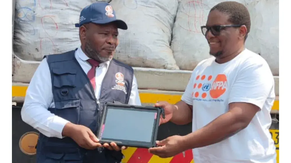 Support to INE: UNFPA delivers tablets to support the 2024 Census